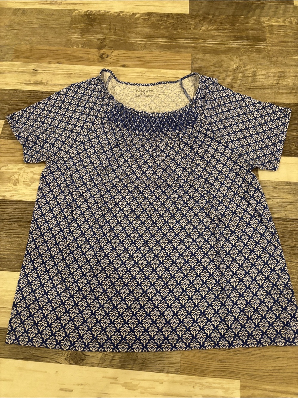 Talbots Blue and White Short Sleeve Patterned Tee